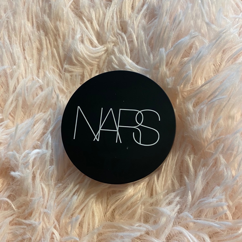 Nars Translucent Crystal powder